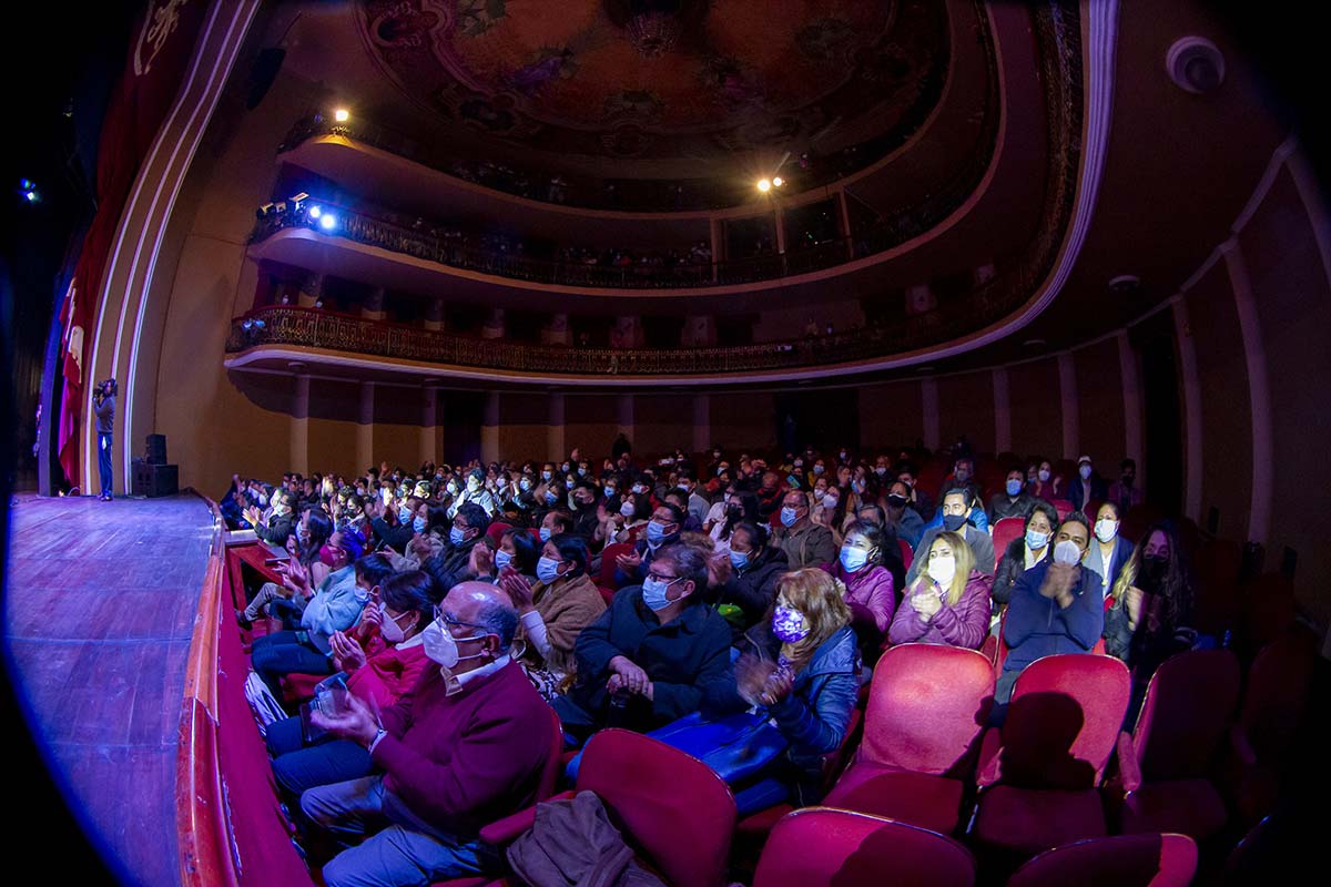 El Papirri en el Teatro Municipal de La Paz